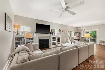 646 13th Avenue Place NW, Hickory, NC 28601 - Photo 10