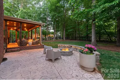 8905 Herbert Lane, Waxhaw, NC 28173 - Photo 2