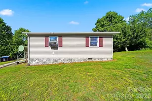 3860 Pickle Williams Ln, Granite Falls, NC 28630 - Photo 26