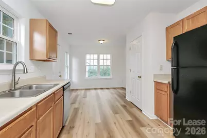 1215 McAllister Drive, Charlotte, NC 28216 - Photo 16