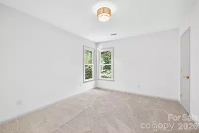 9223 Pebble Creek Way, Charlotte, NC 28269 - Photo 32