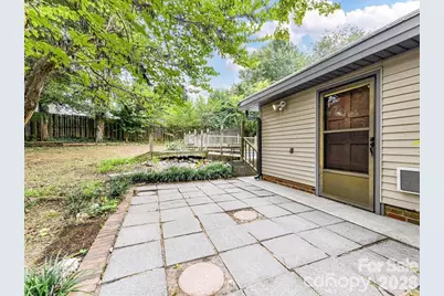21021 Entrada Drive, Cornelius, NC 28031 - Photo 24