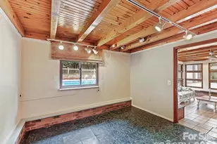 21021 Entrada Dr, Cornelius, NC 28031 - Photo 12