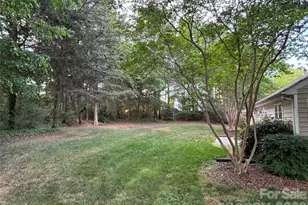 450 Glencrest Dr, Lowesville, NC 28164 - Photo 4