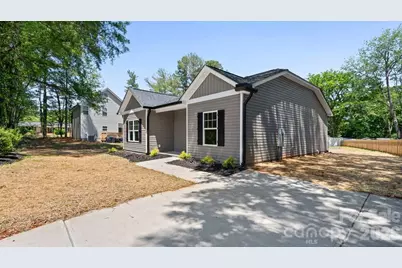 2160 Fieldcrest Avenue, Gastonia, NC 28054 - Photo 1