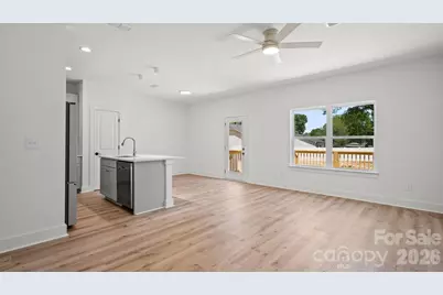 2160 Fieldcrest Avenue, Gastonia, NC 28054 - Photo 10