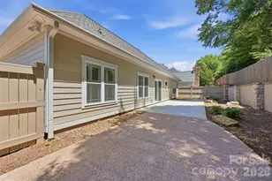 2109 6th St NW, Hickory, NC 28601 - Photo 42