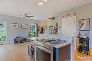 221 Northside St, Canton, NC 28716 - Photo 14