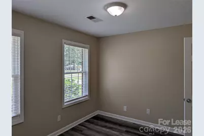 421 West Avenue W, Troutman, NC 28166 - Photo 10