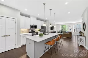 1641 Bark Branch Ln, Charlotte, NC 28205 - Photo 14
