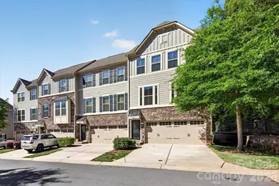 1641 Bark Branch Lane, Charlotte, NC 28205 - Photo 2