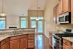 10707 Fred Gutt Dr, Charlotte, NC 28270 - Photo 6