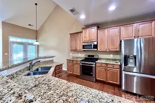 10707 Fred Gutt Dr, Charlotte, NC 28270 - Photo 8
