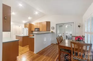 108 BridgetteÂ loop Rd, Hendersonville, NC 28791 - Photo 6