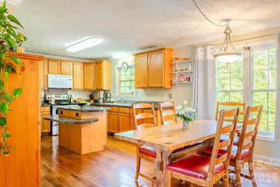 206 Courtland Place, Asheville, NC 28801 - Photo 4