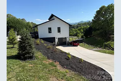 1 Little Oak Road, Leicester, NC 28748 - Photo 2