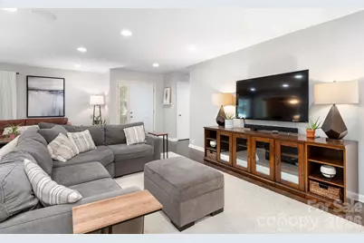 8700 Lorraine Drive, Charlotte, NC 28270 - Photo 6