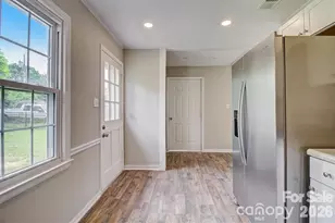 8100 Wynnview Rd, Indian Trail, NC 28079 - Photo 6