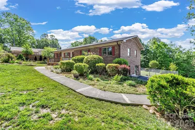 38 Chadwick Wade Drive, Asheville, NC 28804 - Photo 4