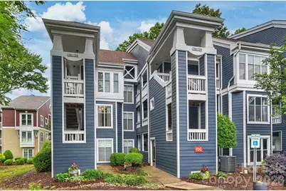 702 Southwest Drive, Davidson, NC 28036 - Photo 2