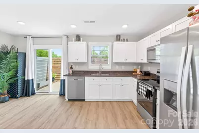 600 W 8th Street, Kannapolis, NC 28081 - Photo 10
