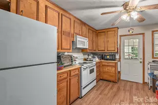 379 N Fork Rd, Barnardsville, NC 28709 - Photo 8