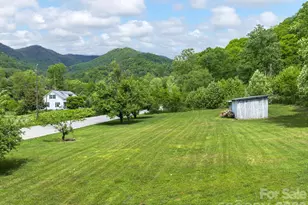 379 N Fork Rd, Barnardsville, NC 28709 - Photo 20