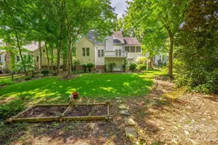 5217 Fairvista Dr, Charlotte, NC 28269 - Photo 46