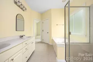 5217 Fairvista Dr, Charlotte, NC 28269 - Photo 22