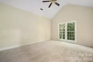 5217 Fairvista Dr, Charlotte, NC 28269 - Photo 18