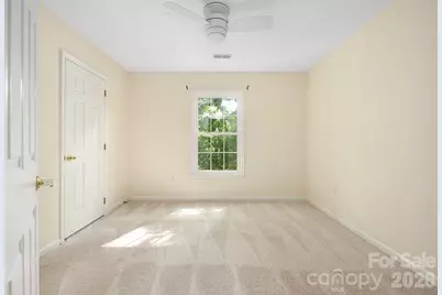 5217 Fairvista Drive, Charlotte, NC 28269 - Photo 30