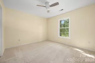 5217 Fairvista Dr, Charlotte, NC 28269 - Photo 28