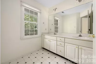5217 Fairvista Drive, Charlotte, NC 28269 - Photo 32