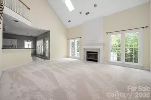 5217 Fairvista Dr, Charlotte, NC 28269 - Photo 4