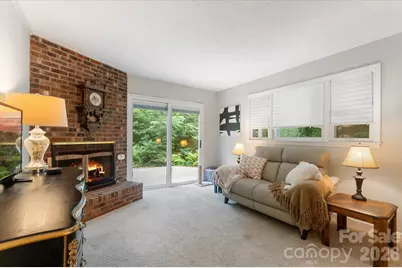 132 E Whisperwood Circle, Hendersonville, NC 28791 - Photo 18