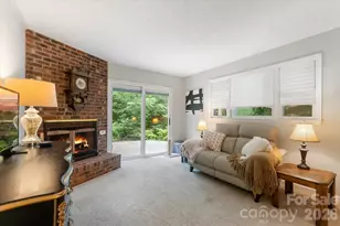 132 E Whisperwood Cir, Hendersonville, NC 28791 - Photo 18