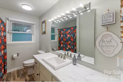 132 E Whisperwood Circle, Hendersonville, NC 28791 - Photo 16