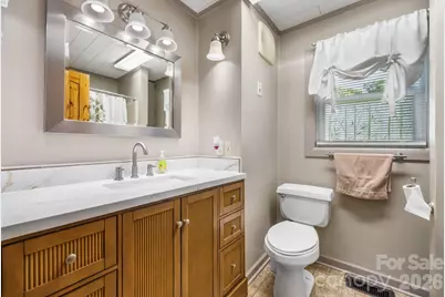 2582 Startown Road, Newton, NC 28658 - Photo 14