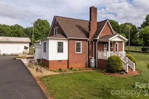 2582 Startown Rd, Newton, NC 28658 - Photo 1