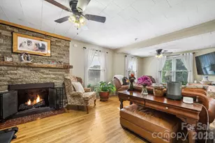 2582 Startown Rd, Newton, NC 28658 - Photo 4