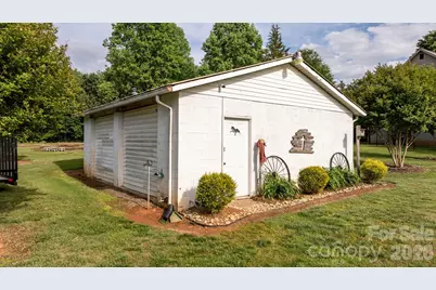 2582 Startown Road, Newton, NC 28658 - Photo 26