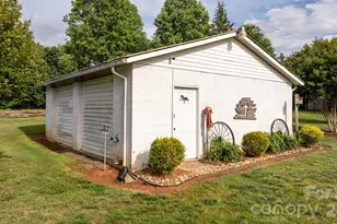 2582 Startown Rd, Newton, NC 28658 - Photo 26