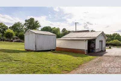 2582 Startown Road, Newton, NC 28658 - Photo 24