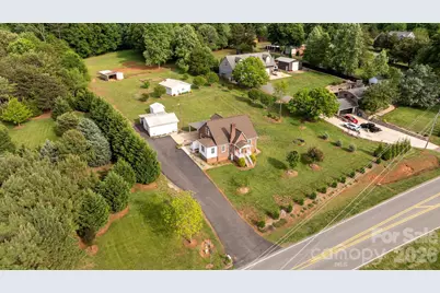 2582 Startown Road, Newton, NC 28658 - Photo 2