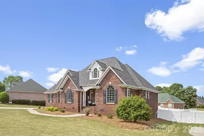 220 Landry Drive, Kings Mountain, NC 28086 - Photo 2