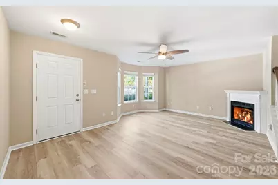 687 Rock Lake Glen, Fort Mill, SC 29715 - Photo 8