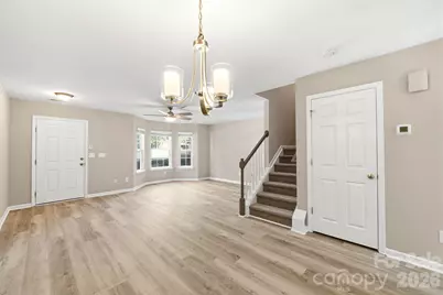687 Rock Lake Glen, Fort Mill, SC 29715 - Photo 6