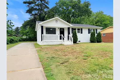 9209 Edgevale Drive, Charlotte, NC 28216 - Photo 2