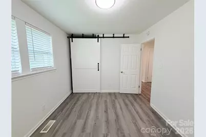 9209 Edgevale Drive, Charlotte, NC 28216 - Photo 24