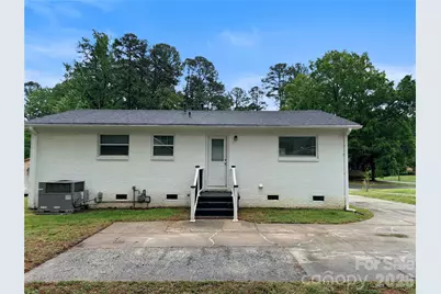 9209 Edgevale Drive, Charlotte, NC 28216 - Photo 32